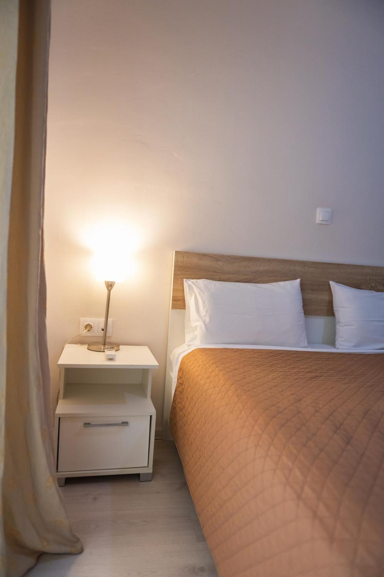Central Luxurious Suite Near Lighthouse อเล็กซานโดรโพลิส ภายนอก รูปภาพ