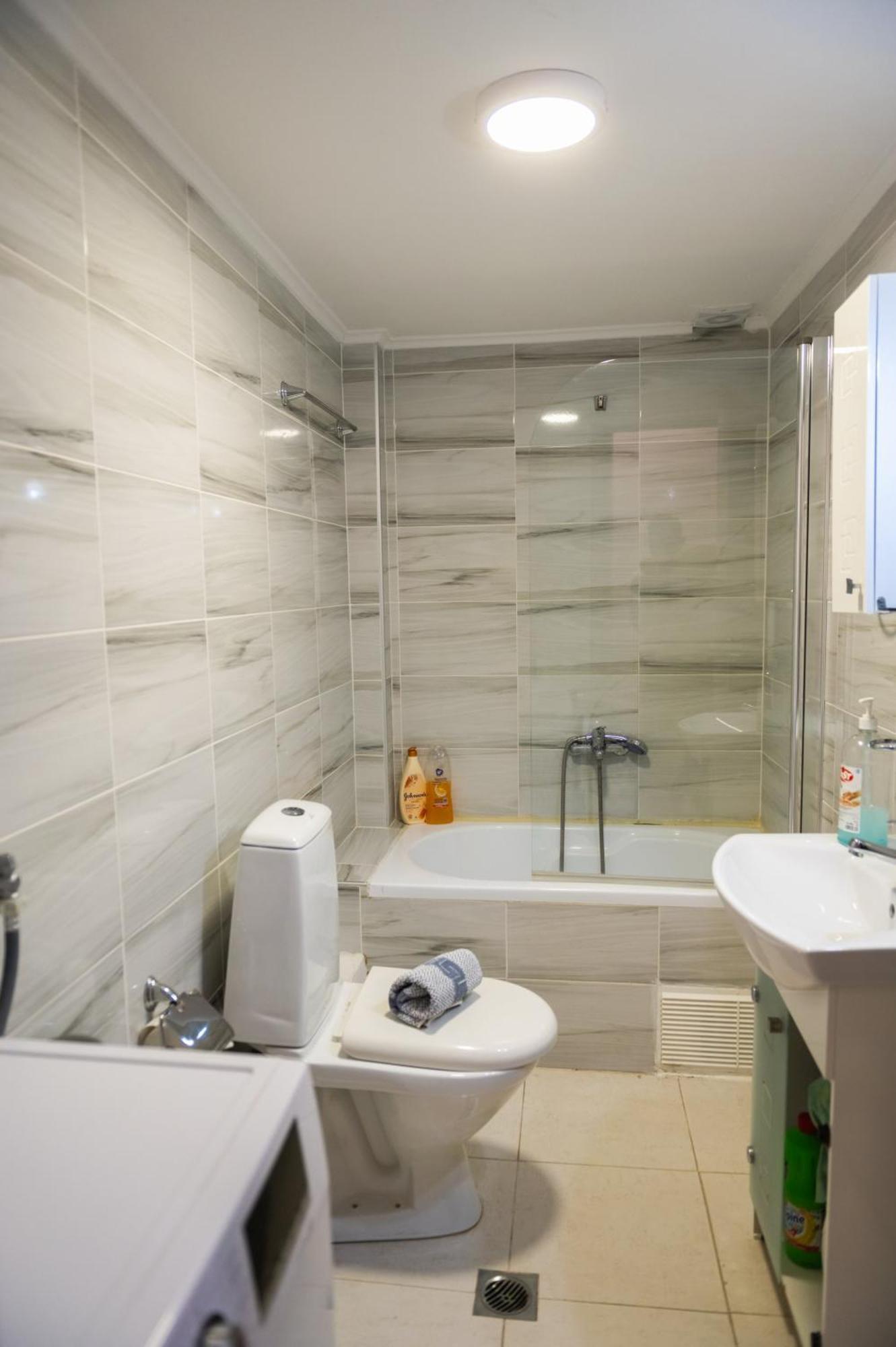 Central Luxurious Suite Near Lighthouse อเล็กซานโดรโพลิส ภายนอก รูปภาพ