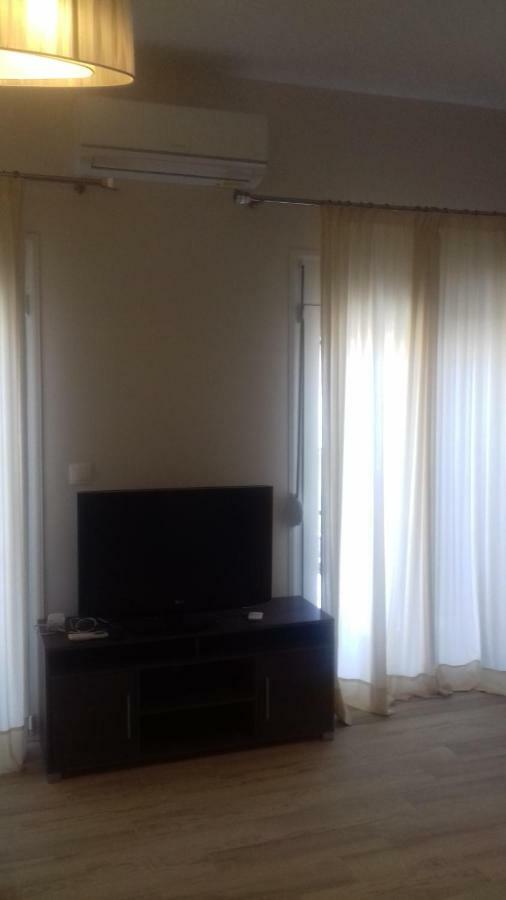 Central Luxurious Suite Near Lighthouse อเล็กซานโดรโพลิส ภายนอก รูปภาพ